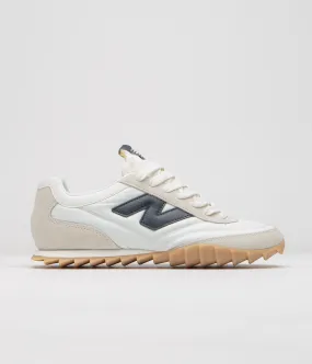 New Balance RC30 Shoes - Sea Salt