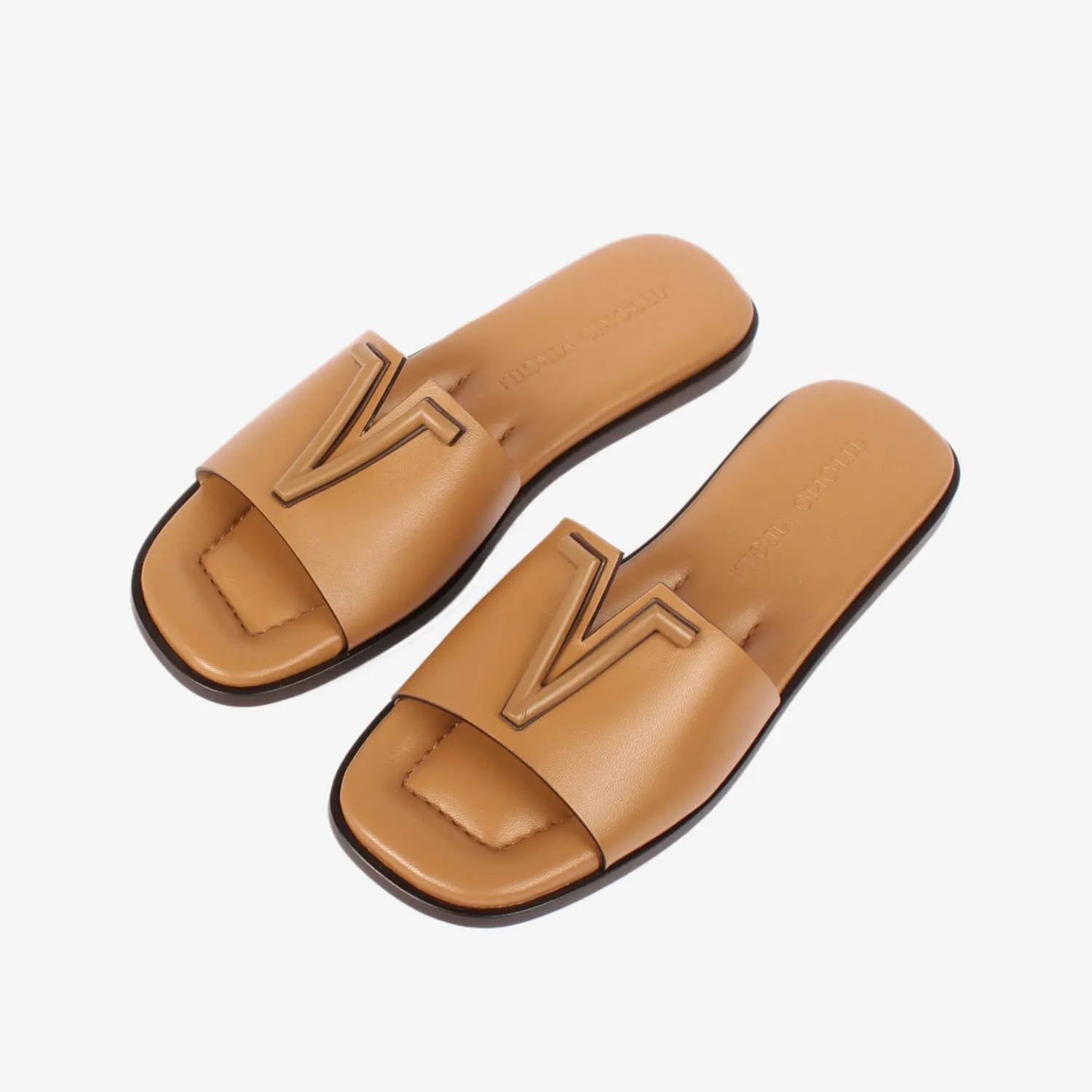 Women's leather slider sandal